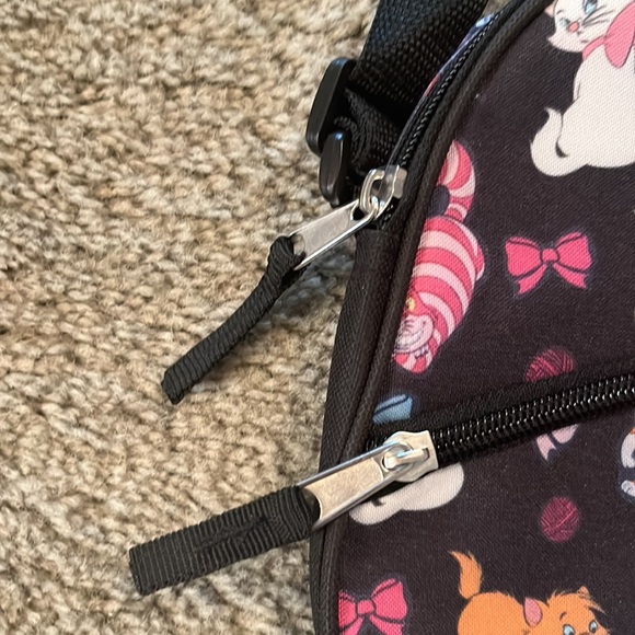 Disney “Aristocats” Children’s Crossbody Bag - Picture 2 of 6